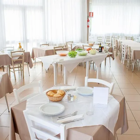 Casa Per Ferie Regina Mundi Hotel Cavallino-Treporti